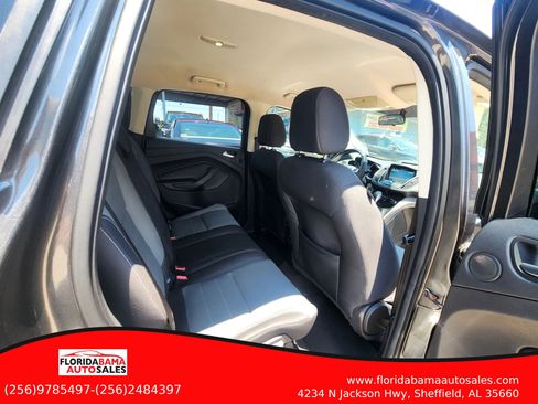Used 2016 Ford Escape SE w/ Equipment Group 201A FWD image 10