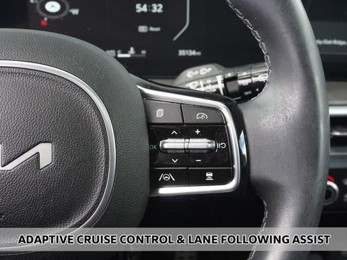 Used 2024 Kia Sorento SX AWD/4WD image 4