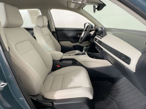 Used 2025 Honda HR-V LX image 29