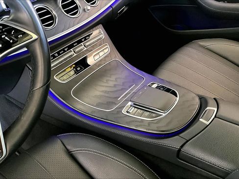 Used 2023 Mercedes-Benz E 450 4MATIC Sedan image 16