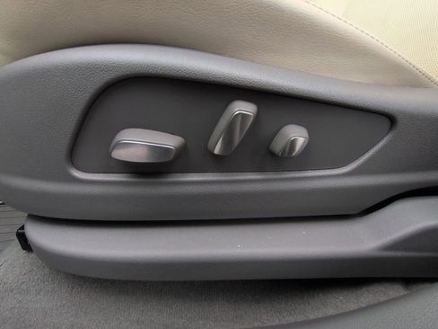 Used 2023 Cadillac XT5 Premium Luxury w/ LPO, Floor Liner Package image 16