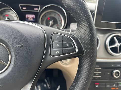 Used 2016 Mercedes-Benz CLA 250 CLA 250 image 15