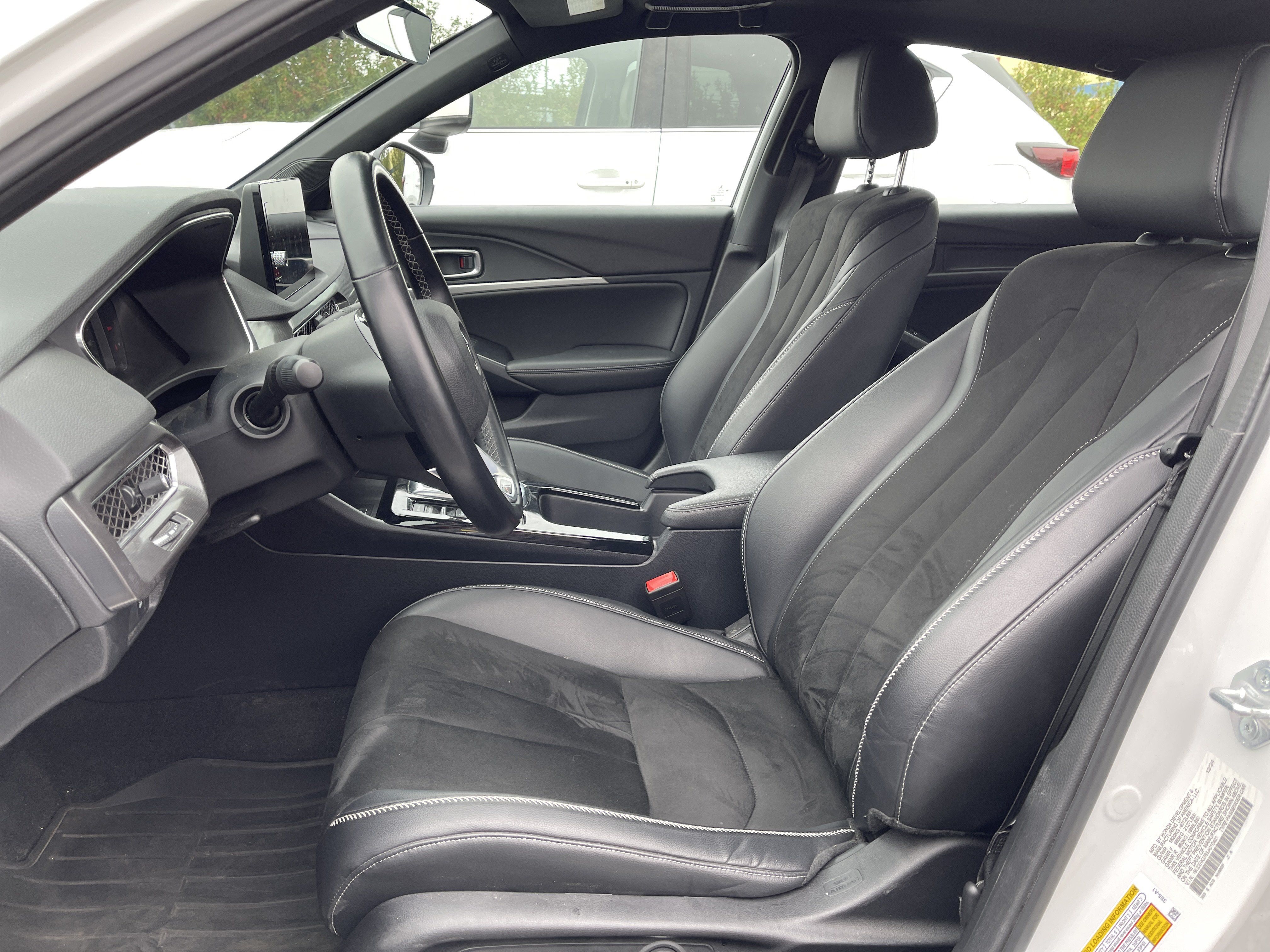 Used 2025 Acura Integra A-Spec w/ Technology Package FWD image 7