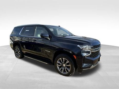 Used 2022 Chevrolet Tahoe LS w/ Driver Alert Package image 11