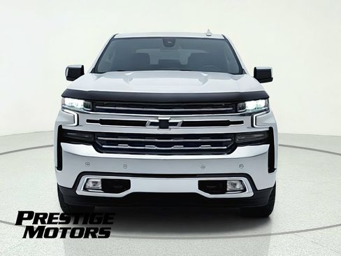 Used 2019 Chevrolet Silverado 1500 LTZ w/ LTZ Premium Package AWD/4WD image 2