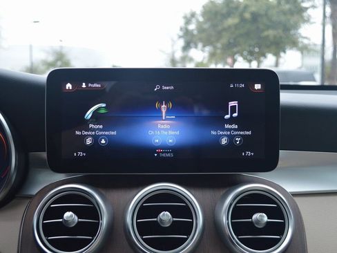 Certified 2022 Mercedes-Benz GLC 300 4MATIC image 22