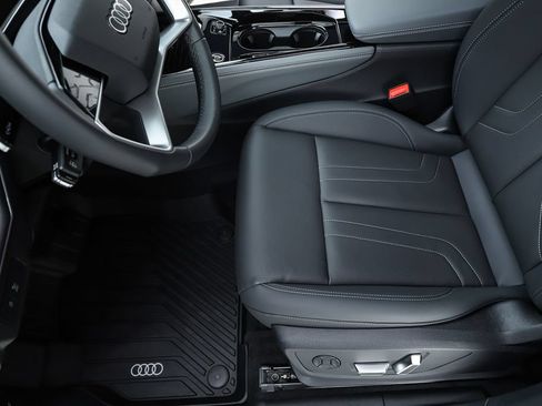 Used 2026 Audi Q3 quattro 2.0T AWD/4WD image 42