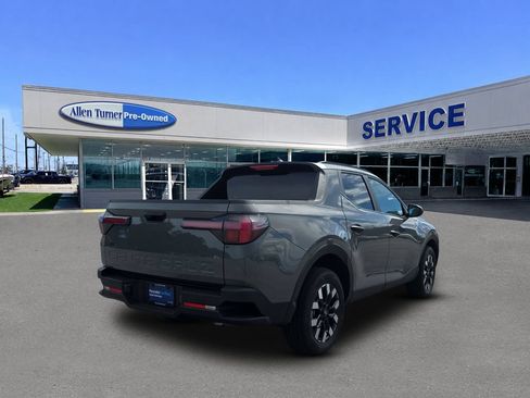 Used 2026 Hyundai Santa Cruz SEL FWD image 8