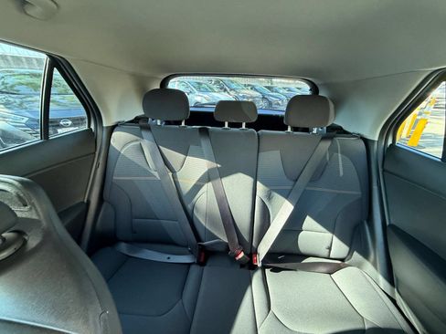 Used 2026 Kia Niro LX FWD image 36