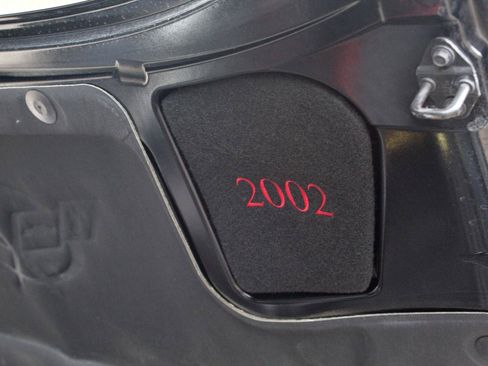 Used 2002 Chevrolet Corvette Convertible w/ Preferred Equipment Group2 RWD image 42