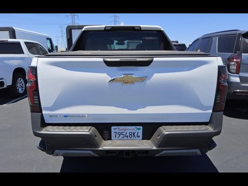Used 2026 Chevrolet Silverado EV LT AWD/4WD image 19
