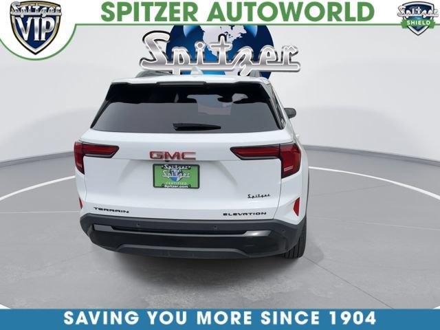 Used 2026 GMC Terrain Elevation w/ Elevation Premium Package FWD image 8