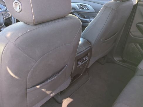 Used 2018 Chevrolet Traverse LS image 18