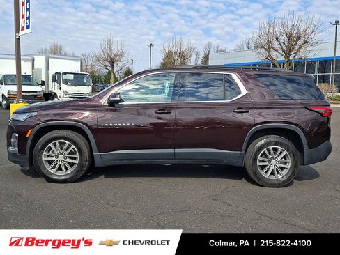 Certified 2023 Chevrolet Traverse LT w/ LPO, Floor Liner Package AWD/4WD image 9