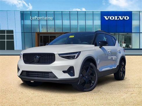 New 2026 Volvo XC40 B5 Ultra w/ Protection Package Premier image 1
