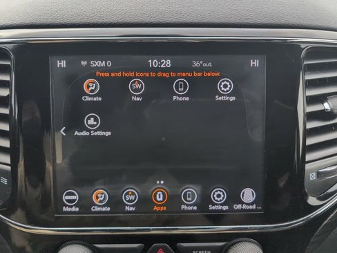 Used 2020 Jeep Grand Cherokee Laredo w/ 18" Wheel & 8.4" Radio Group image 37