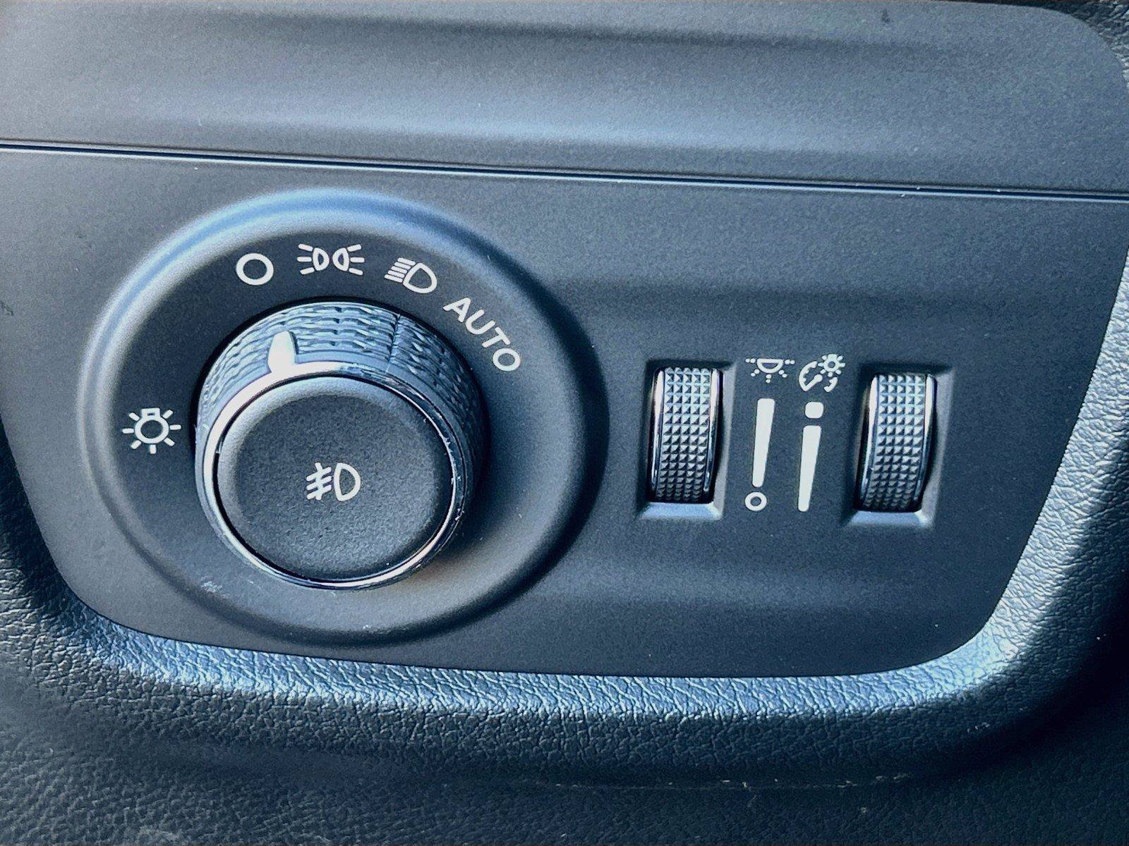 New 2027 Jeep Grand Cherokee Limited AWD/4WD image 36