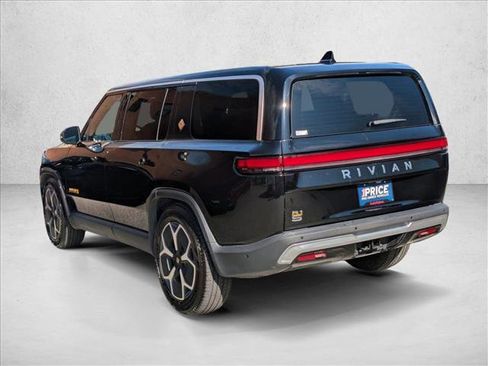 Used 2023 Rivian R1S Adventure image 8