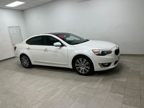 Used 2016 Kia Cadenza Premium image 5