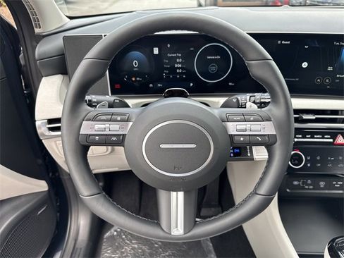 New 2026 Hyundai Tucson Limited image 17