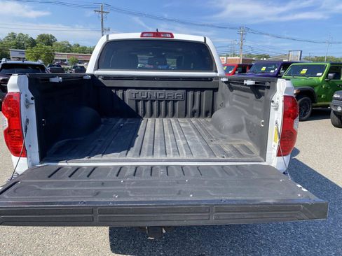 Used 2020 Toyota Tundra Platinum AWD/4WD image 5