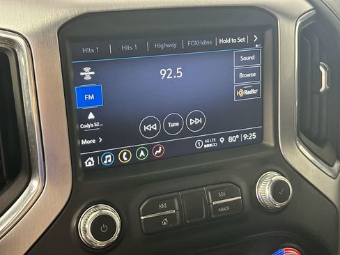 Used 2021 GMC Sierra 1500 SLT w/ SLT Convenience Package AWD/4WD image 16