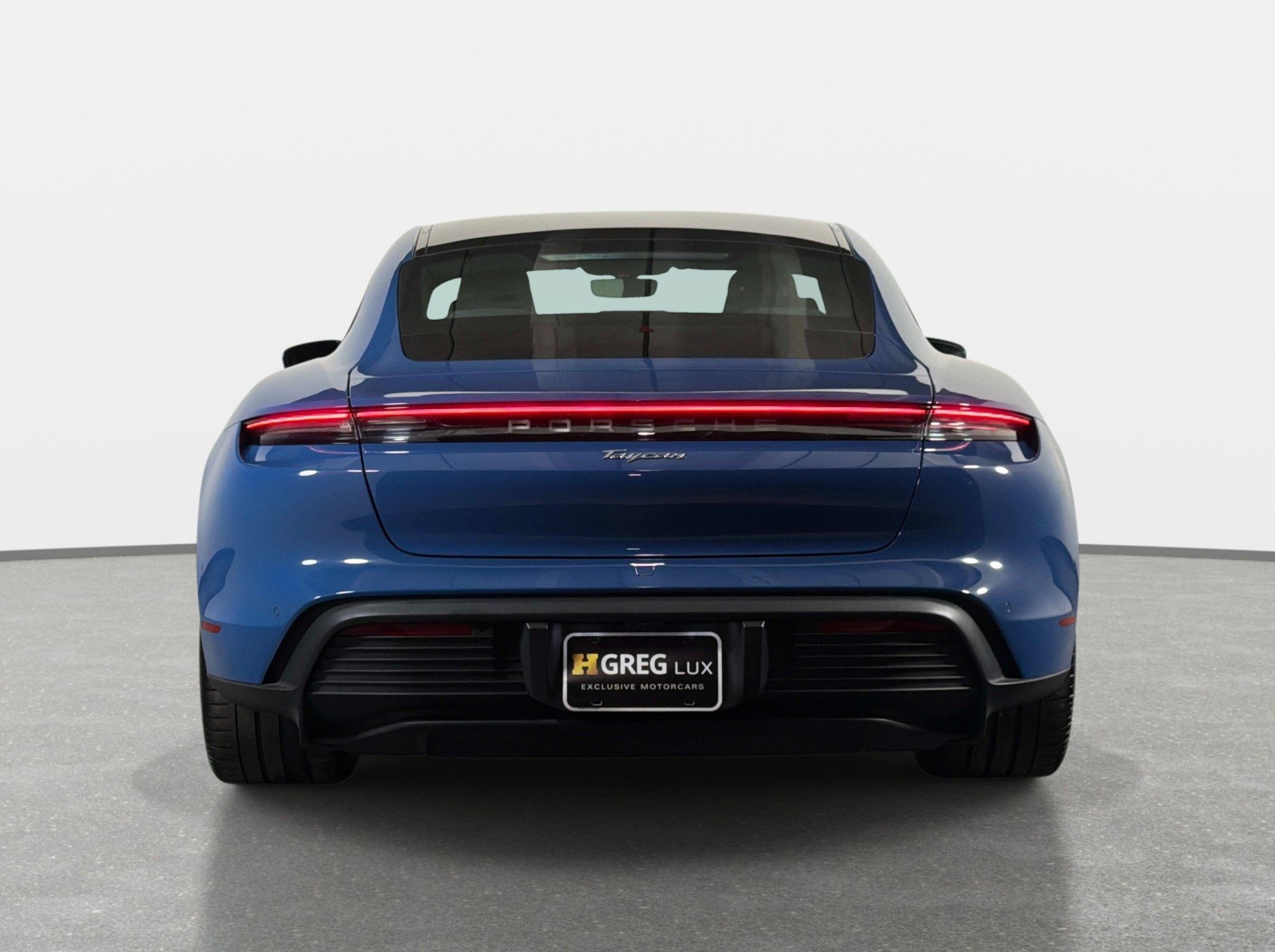 Used 2023 Porsche Taycan RWD image 8