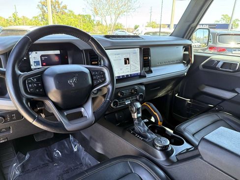 Used 2021 Ford Bronco Badlands image 18