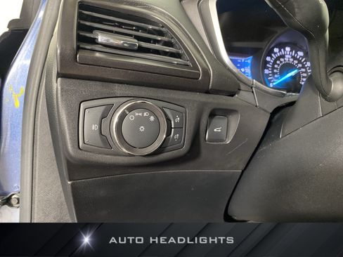 Used 2018 Ford Fusion Titanium AWD/4WD image 25