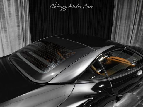 Used 2016 Ferrari California T RWD image 47
