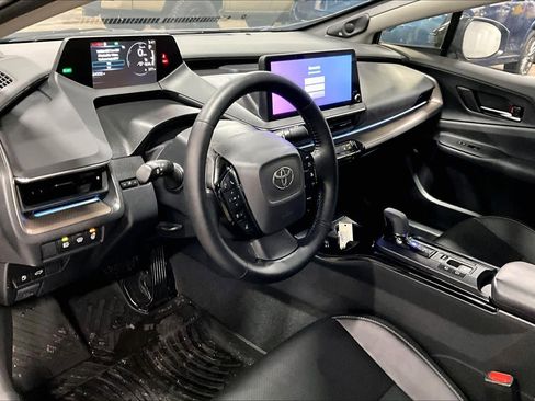 Used 2023 Toyota Prius Limited image 16