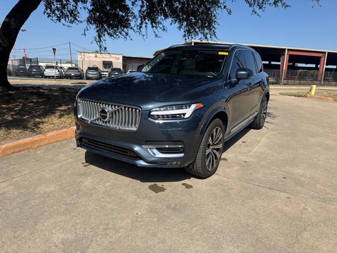 Used 2025 Volvo XC90 B5 Core w/ Protection Package Premier AWD/4WD image 1