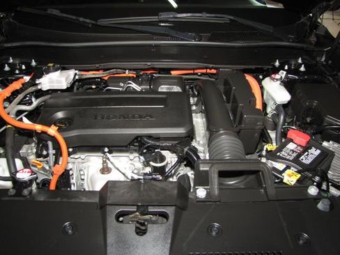 Certified 2025 Honda CR-V Sport image 22