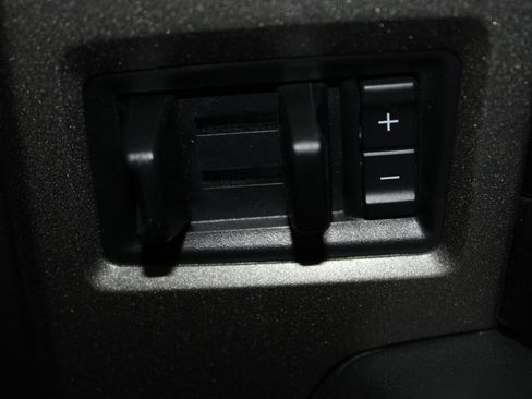 Used 2019 Ford F150 Raptor w/ Equipment Group 801A Mid AWD/4WD image 42