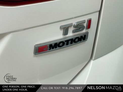 Used 2017 Volkswagen Golf Alltrack S image 17