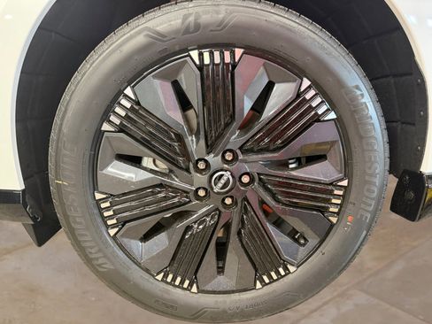 New 2026 Nissan Murano Platinum AWD/4WD image 32