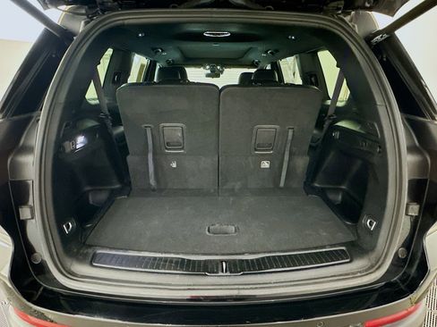 Used 2024 Jeep Grand Cherokee L Limited w/ Luxury Tech Group II image 32