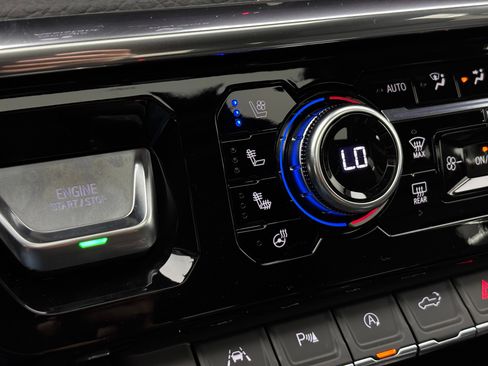 New 2026 GMC Sierra 1500 Denali AWD/4WD image 7