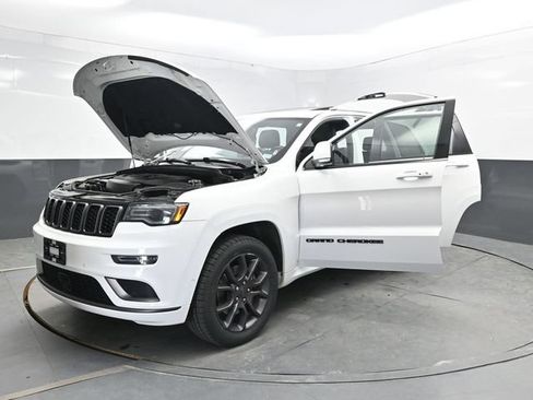 Used 2021 Jeep Grand Cherokee High Altitude AWD/4WD image 42