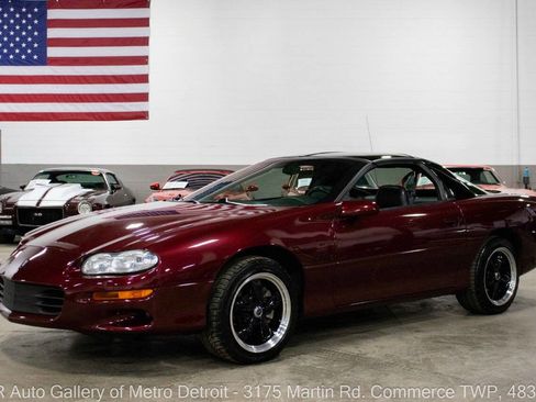 Used 2001 Chevrolet Camaro Z28 w/ Preferred Equipment Group 2 image 2