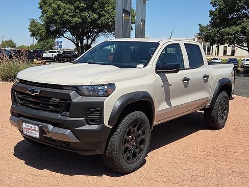 New 2026 Chevrolet Colorado Trail Boss AWD/4WD image 1