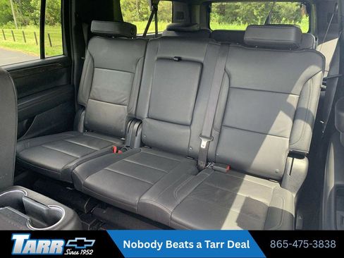 Used 2024 Chevrolet Suburban LT AWD/4WD image 24