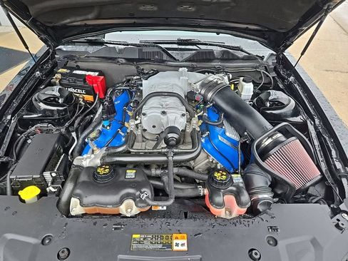 Used 2013 Ford Mustang Shelby GT500 RWD image 32