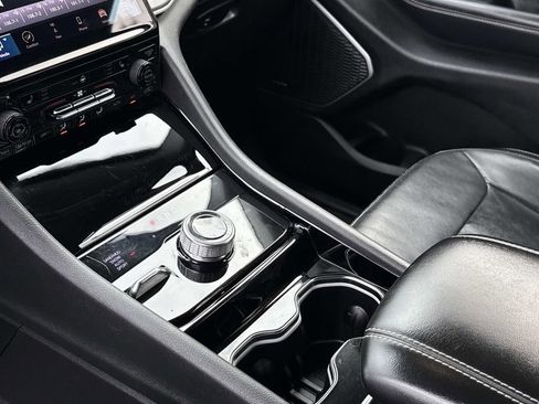 Used 2021 Jeep Grand Cherokee L Limited image 7