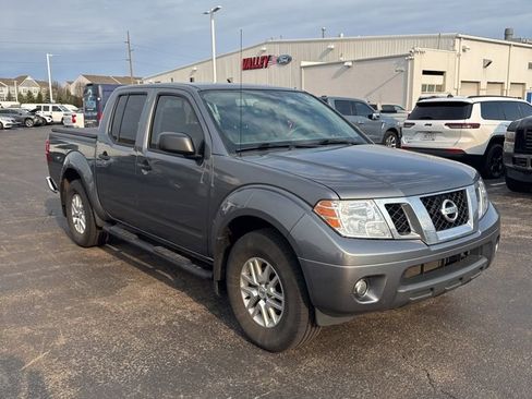 Used 2020 Nissan Frontier SV image 15