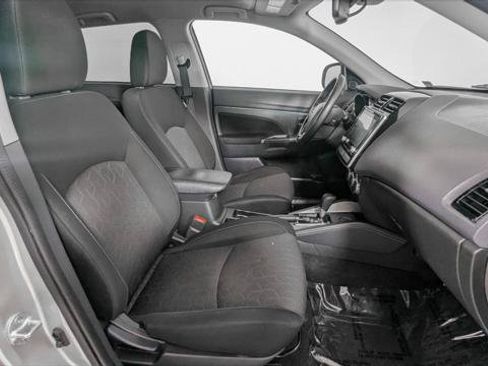 Used 2021 Mitsubishi Outlander Sport SE FWD image 23
