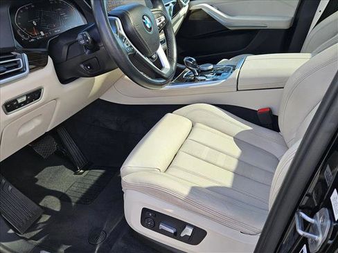 Used 2021 BMW X5 xDrive40i w/ Convenience Package AWD/4WD image 16