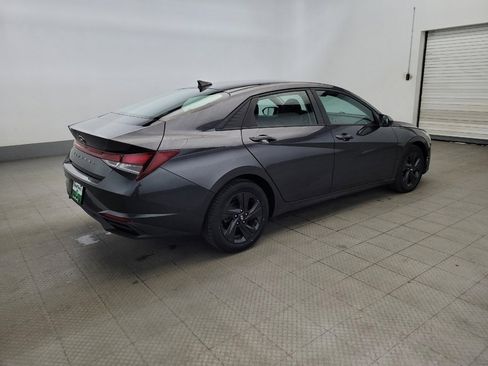 Used 2021 Hyundai Elantra SEL image 10