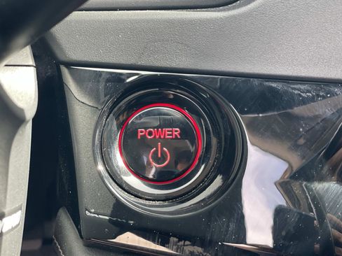 Used 2024 Honda Accord Touring image 14