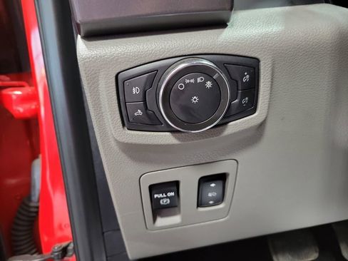 Used 2017 Ford F150 XLT w/ Equipment Group 301A Mid image 43